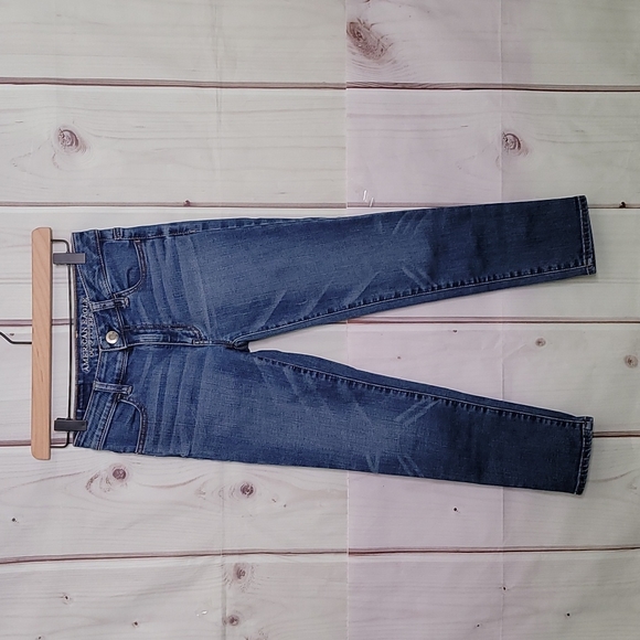 American Eagle Outfitters Denim - American Eagle Hi Rise Jegging Crop Super Stretch Size 0